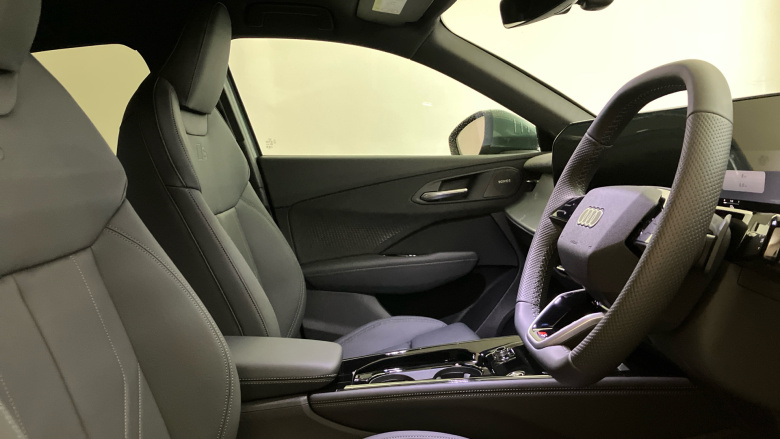Audi Q3 2.0 TDI S Line 5dr S Tronic Diesel Estate